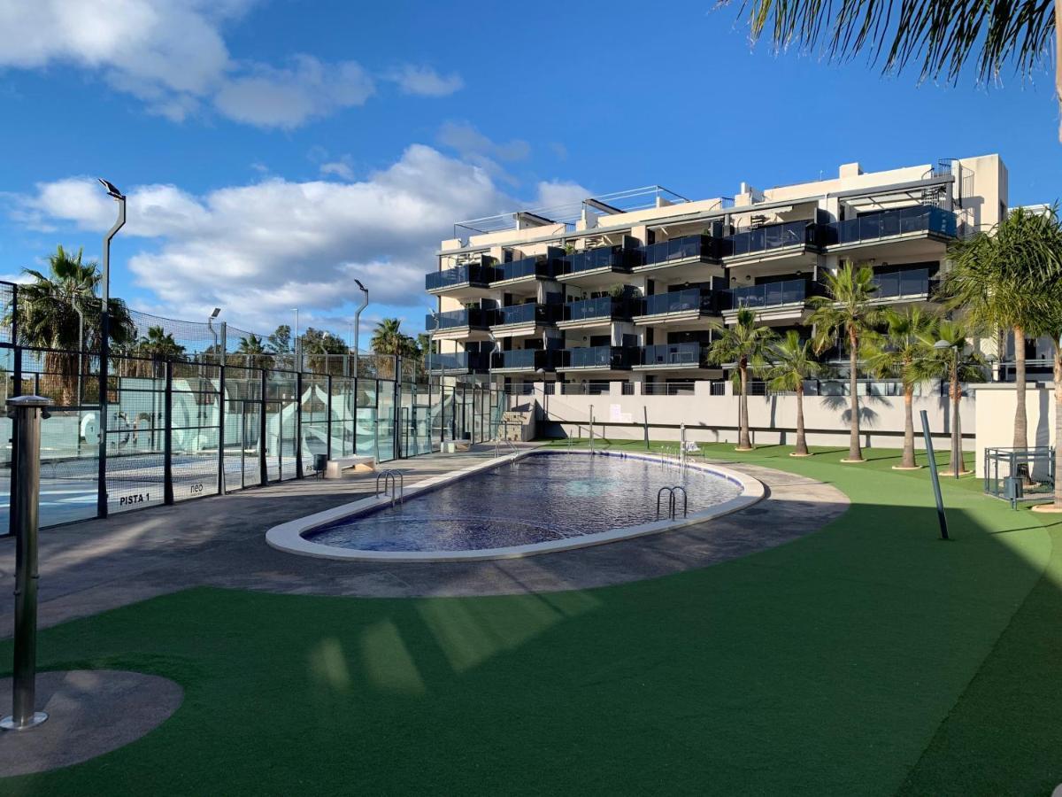 Realrent Neo Mediterraneo Appartement *